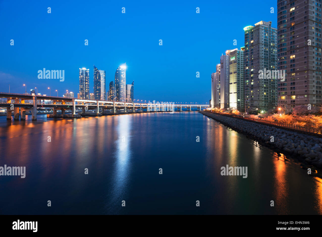 Asia, Repubblica di Corea, Corea del Sud, Busan, skyline della città Foto Stock