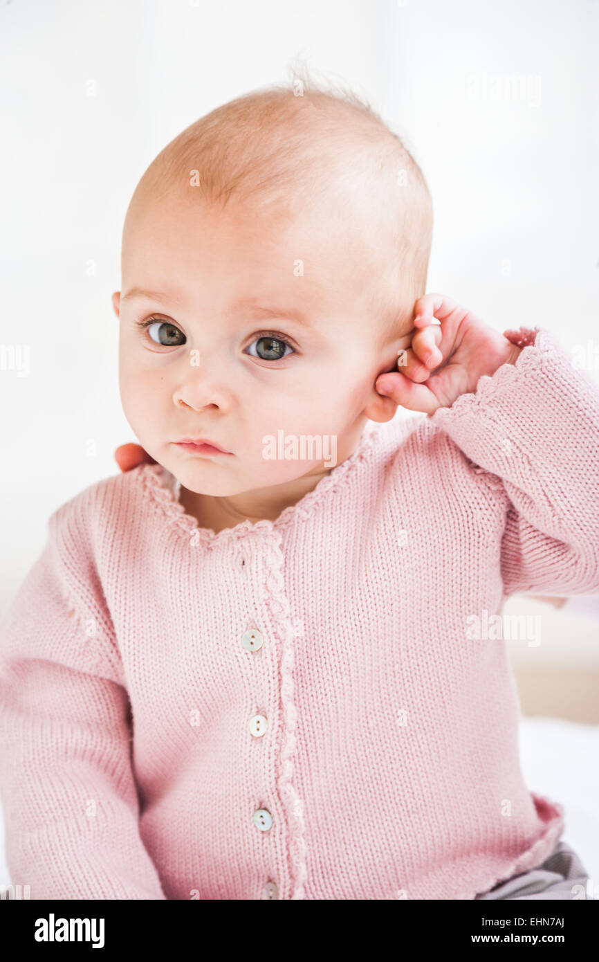 7-mese-vecchio bambina. Foto Stock