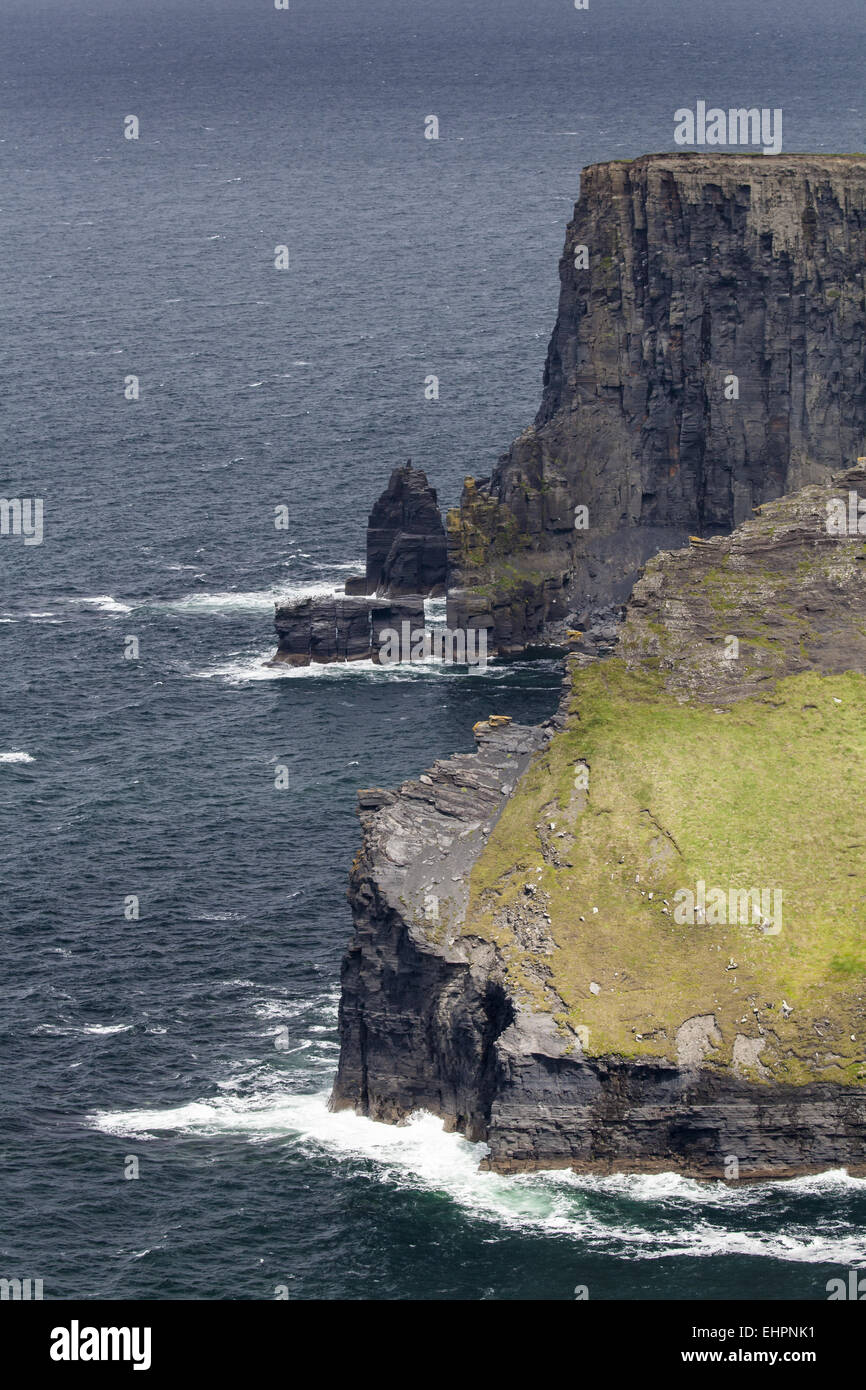 Paesaggio alle scogliere di Moher in Irlanda Foto Stock