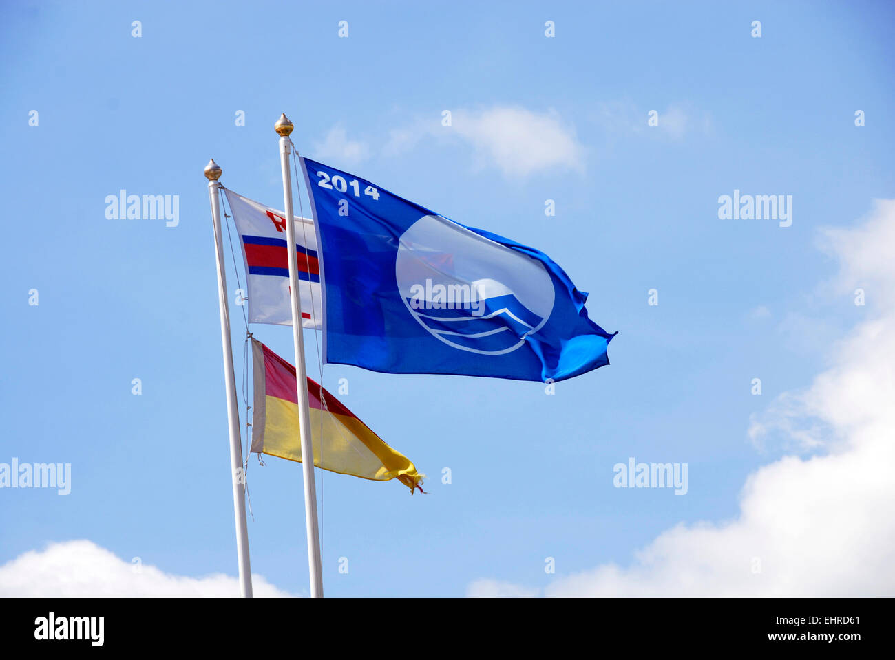Spiaggia bandiera blu bandiera a Port Eynon Bay, Gower, Galles del Sud Foto Stock