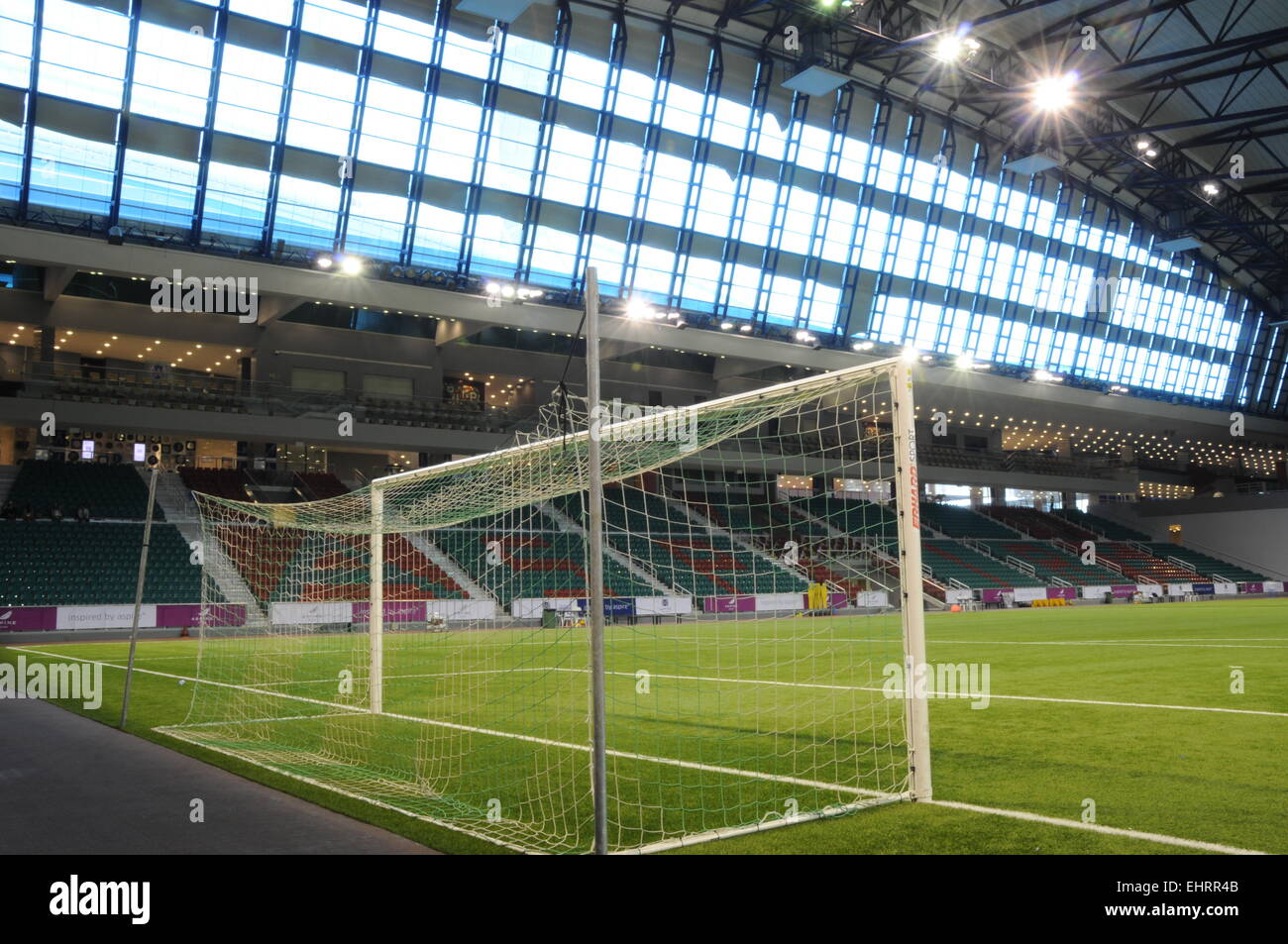 Aspire Dome, Indoor Football Stadium, Doha, Qatar. Medio Oriente Foto stock  - Alamy