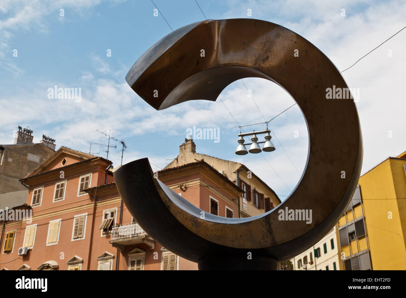 Il monumento in bronzo sulla piazza centrale di Rijeka in Croazia Foto Stock