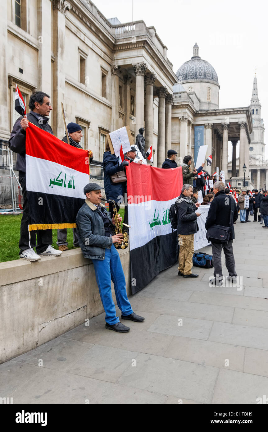 Anti-ISIS dimostrazione in Trafalgar Square, Londra England Regno Unito Regno Unito Foto Stock