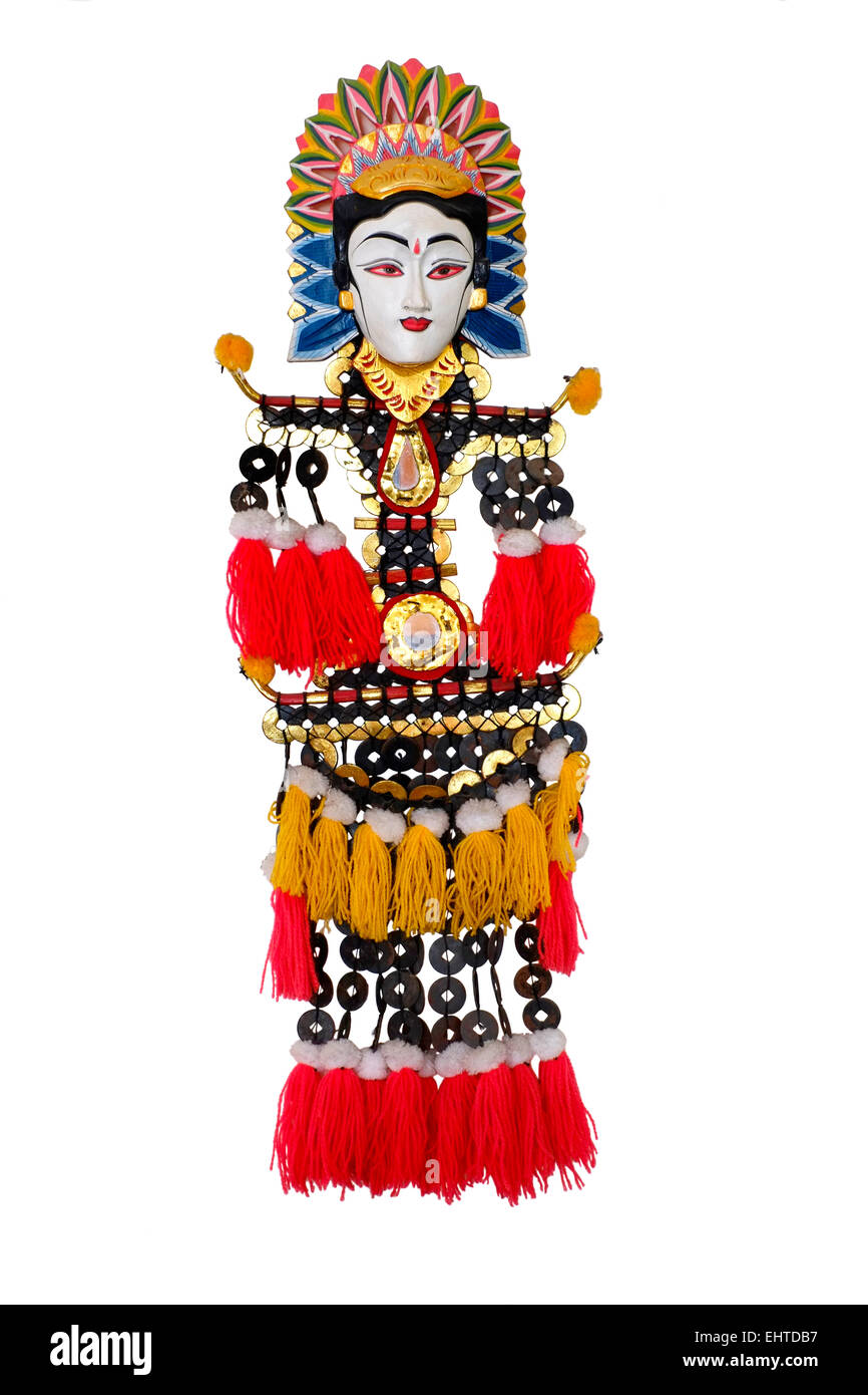 Tempio balinese bambola una versione moderna della tradizionale batara sedana realizzati utilizzando kepeng cinese delle monete in euro Foto Stock