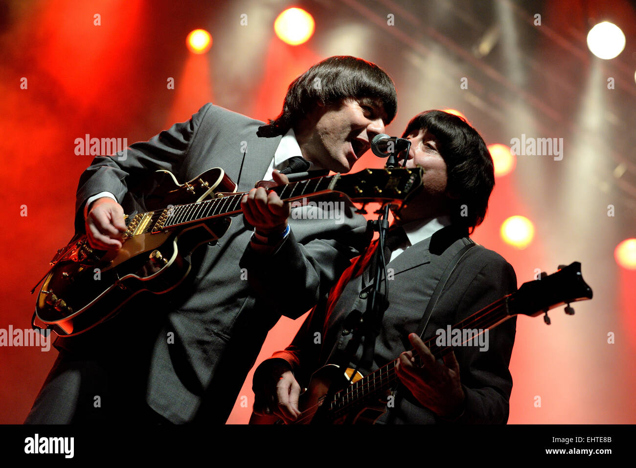 Barcellona - Lug 24: Abbey Road (banda tributo ai Beatles) esegue al Golden Revival Festival. Foto Stock