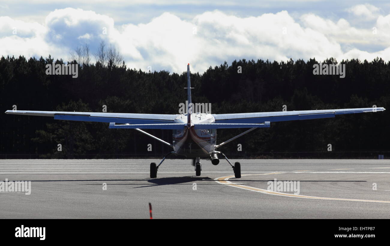 C-FSUJ Cessna 208B Royal Canadian polizia montata RCMP a YOW Ottawa in Canada, 9 novembre 2014 Foto Stock