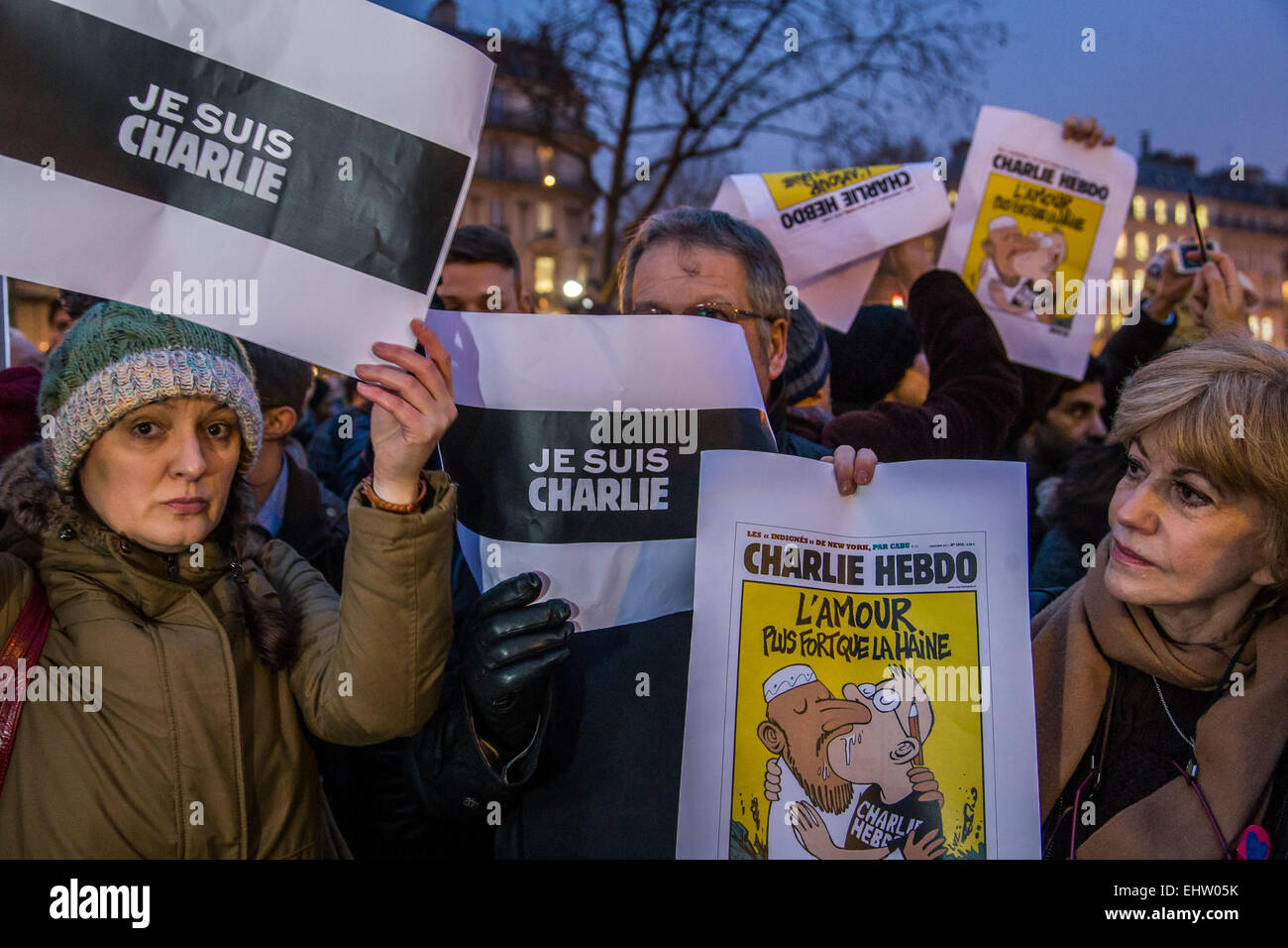 RALLY DI SUPPORTO IN OMAGGIO ALLE 12 vittime degli attacchi del giornale Charlie Hebdo Foto Stock