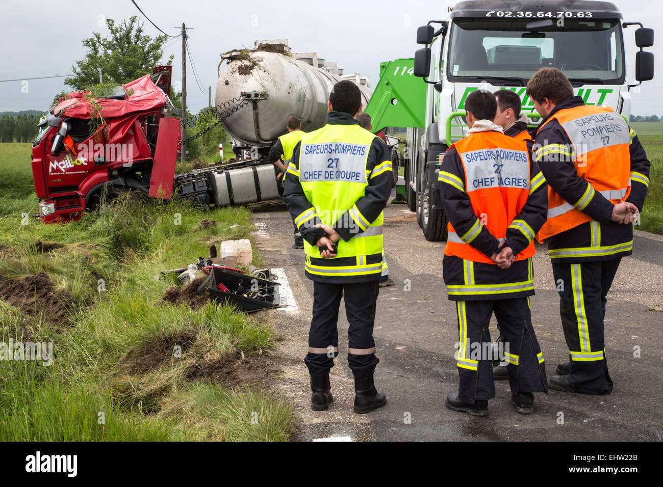 Incidente stradale, RUGLES, (27), Eure Alta Normandia, Francia Foto Stock