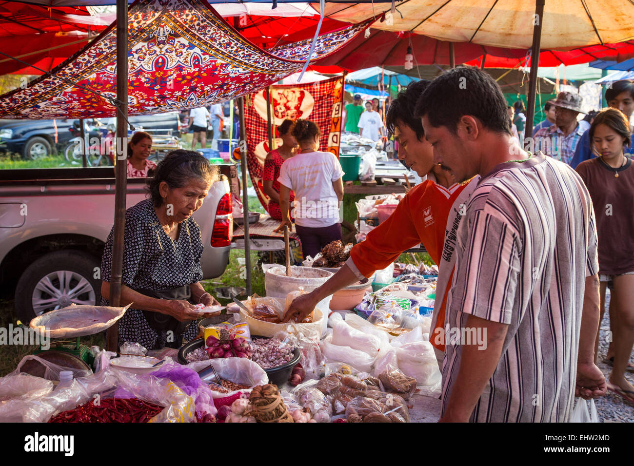 Scene di mercato in Thailandia, ASIA DU SUD-EST Foto Stock
