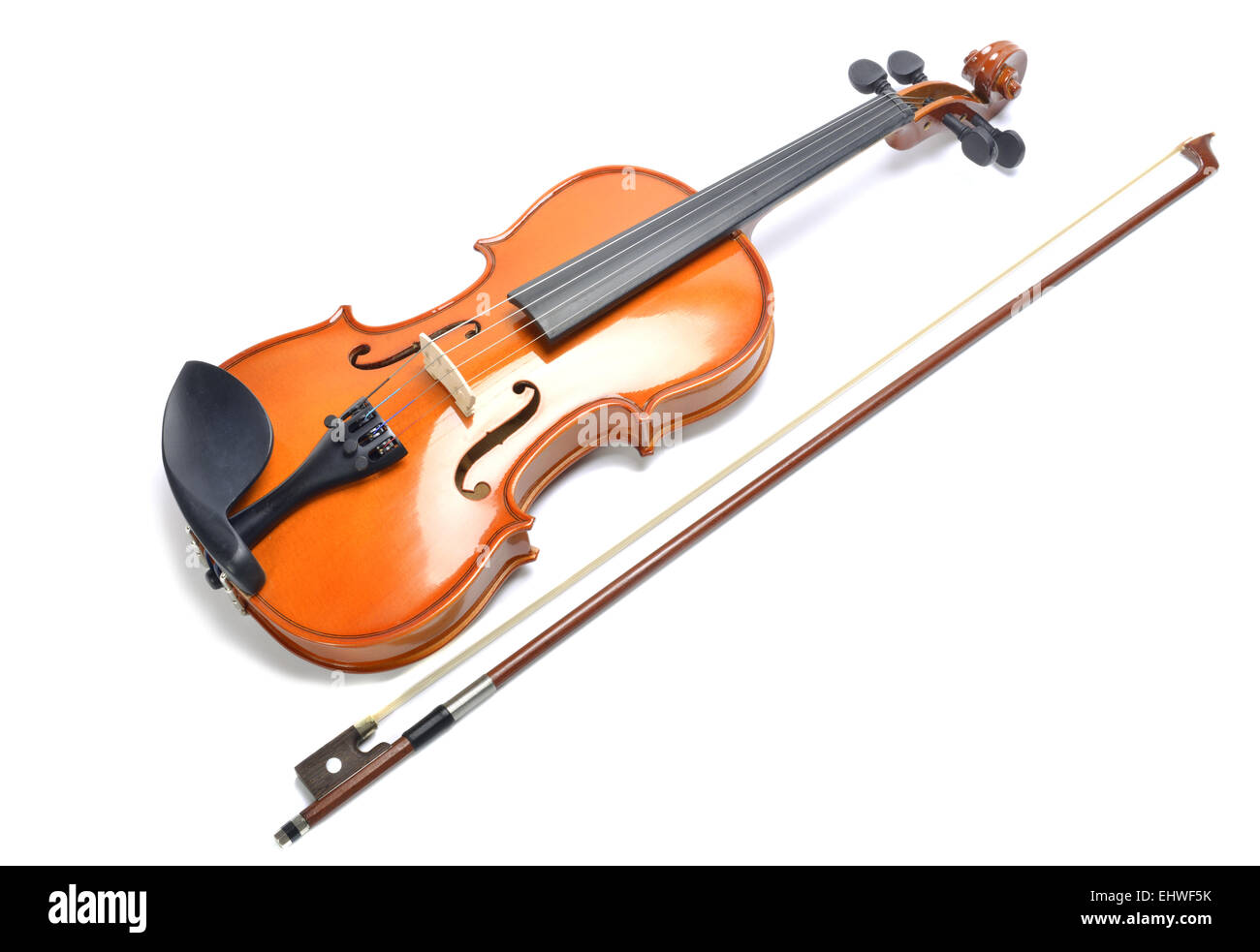 Un violino isolati su sfondo bianco Foto Stock