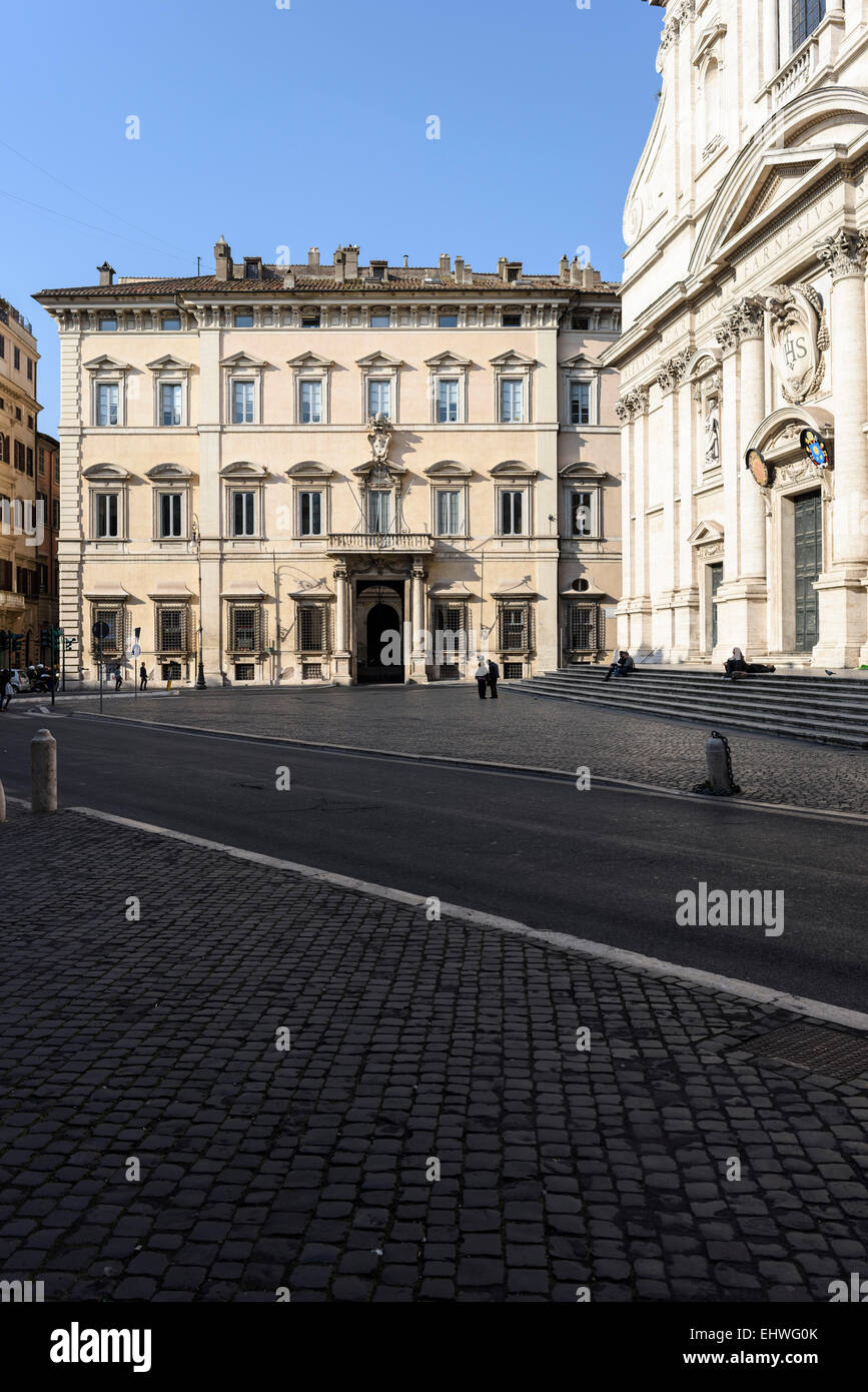 Roma. L'Italia. Palazzo Altieri, Piazza del Gesù. Foto Stock