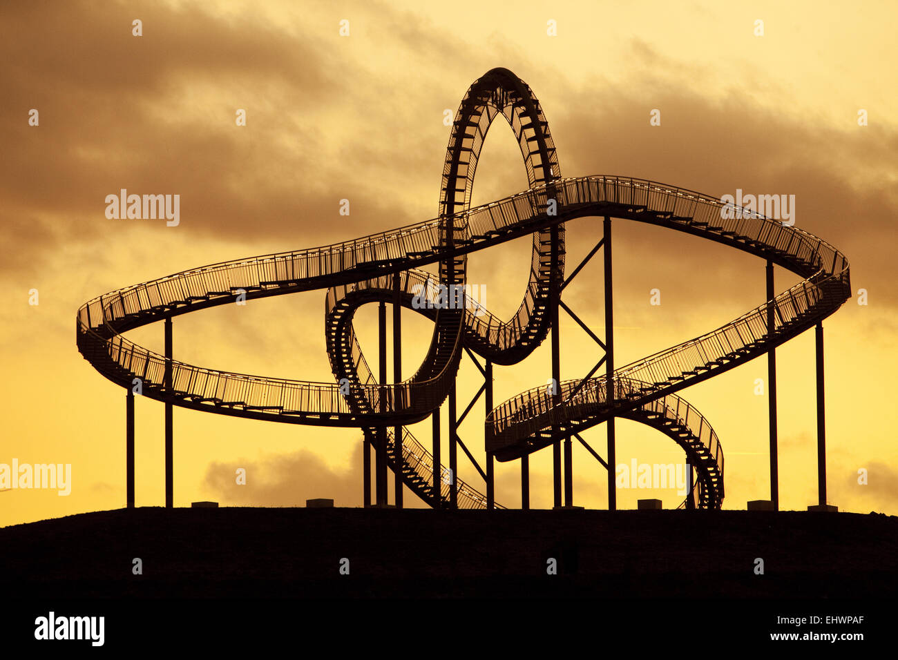 Landmark Tiger e la tartaruga, Duisburg, Germania. Foto Stock