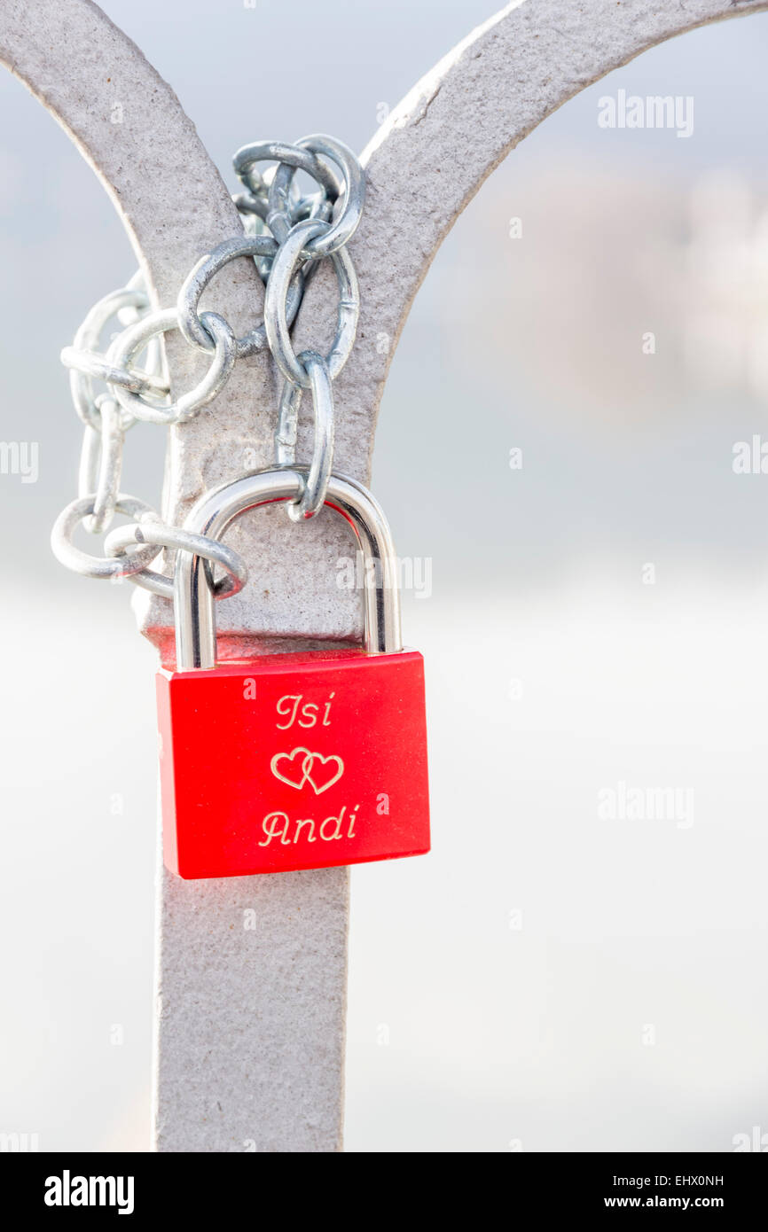 Rosso amore bloccare con i nomi Foto Stock