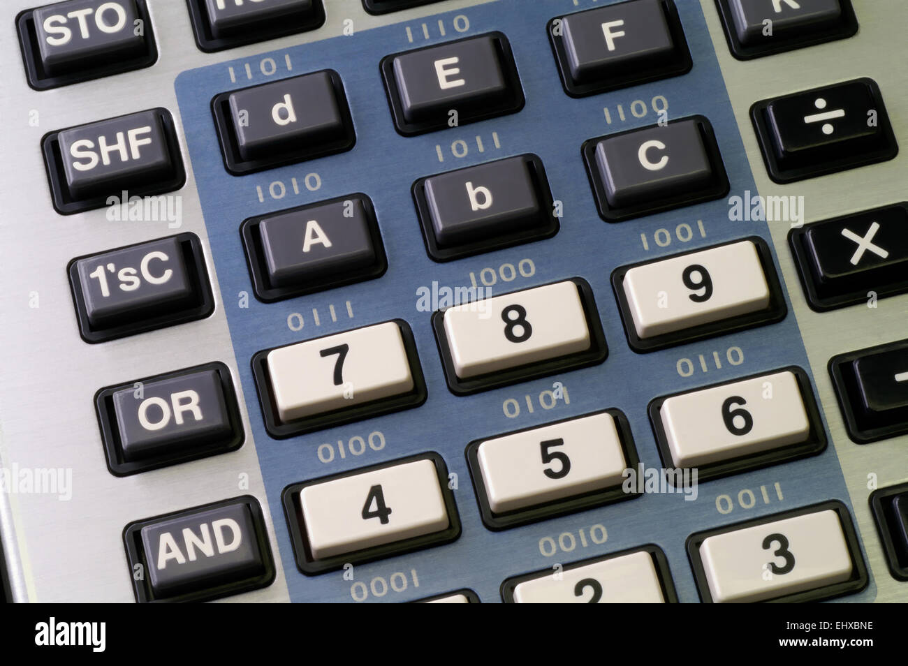 Programmatore del calcolatore con il valore esadecimale e logic tasti di funzioni visibili Foto Stock