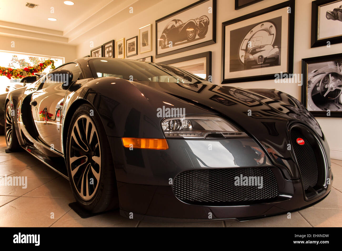 Bugatti Veyron Super Sport sul display. Foto Stock