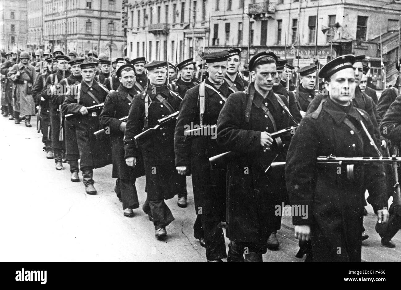 MARINES sovietica a Leningrado all'inizio dell'WW2 assedio nel 1941 Foto Stock