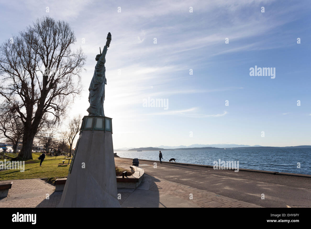 Statua della Libertà ad Alki Beach Park - West Seattle Seattle, King County, Washington, Stati Uniti d'America Foto Stock