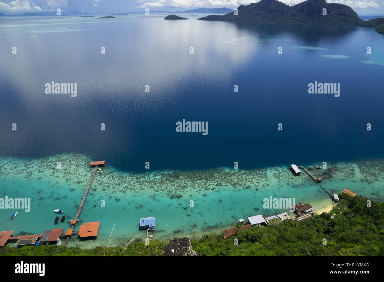 Birds Eye view da Bohey Dulang Isola, Semporna, Sabah Foto Stock