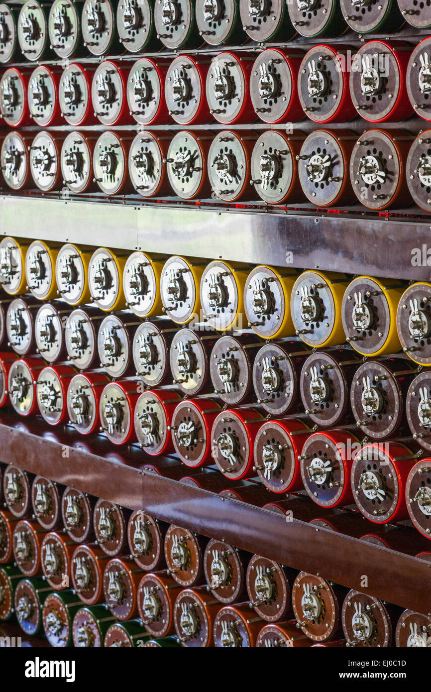 Inghilterra, Buckinghamshire, Milton Keynes, Bletchley Park, Turing Bombe Progetto di ricostruzione Foto Stock