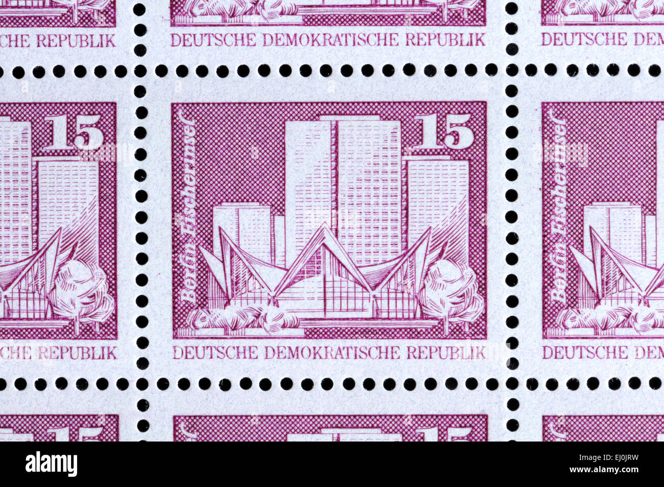 15pf francobolli da DDR comunista ' Germania Est mostra Fischerinsel (Fisherman's island), Berlino Foto Stock