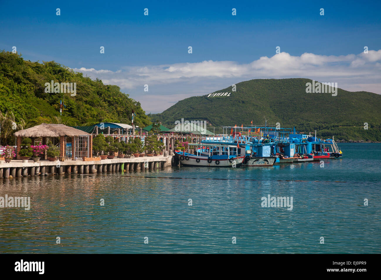 Bay, Vinpearl, isola, mare della Cina del Sud, mare, Asia, Asia al di fuori, montagne, montuoso, paesaggio, isola, panorami, Nha Trang Foto Stock