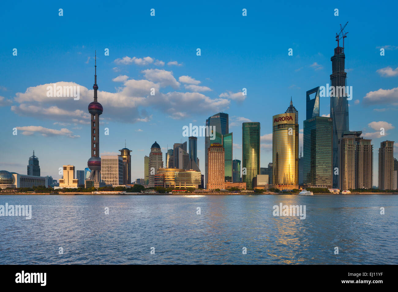 Shanghai Pudong, Cina, Asia, il quartiere degli affari, i blocchi di appartamenti, edifici ad alta, Huangpu, fiume, flusso, Foto Stock