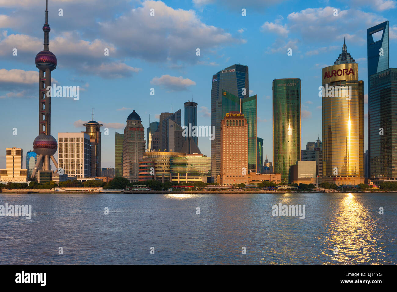 Shanghai Pudong, Cina, Asia, il quartiere degli affari, i blocchi di appartamenti, edifici ad alta, Huangpu, fiume, flusso, Foto Stock