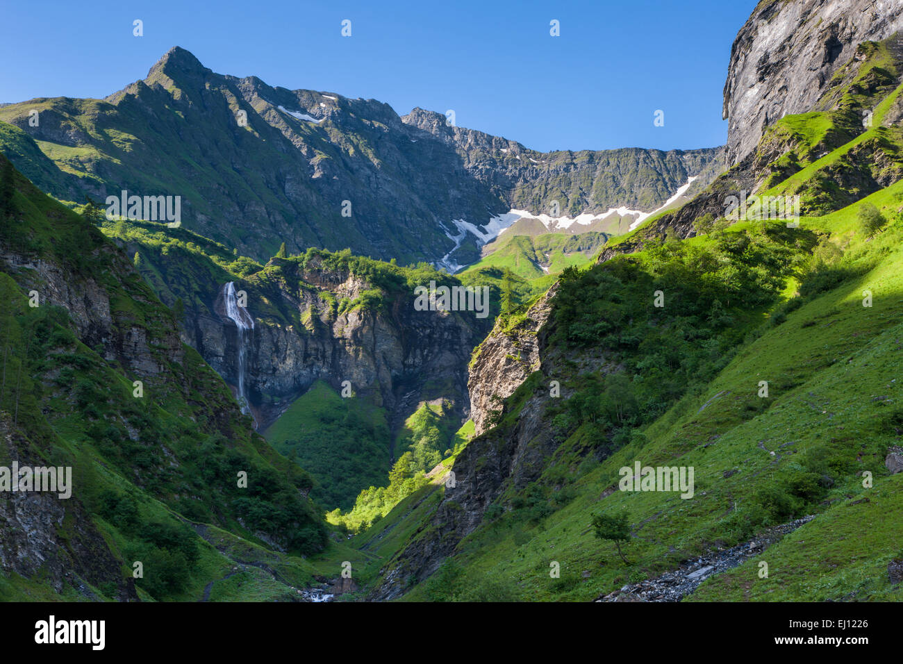 Batöni, Svizzera, Europa, Canton San Gallo, area di Sargans, Weisstannental, cascata Foto Stock