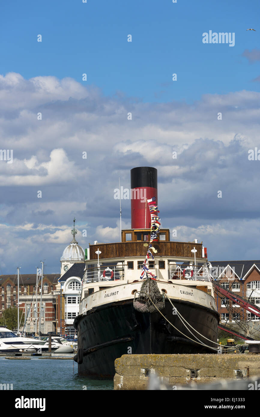 Il TSS T/T Calshot è un rimorchiatore gara costruita nel 1929 da Giovanni mi Thornycroft & Co in restauro in Southampton docks Foto Stock