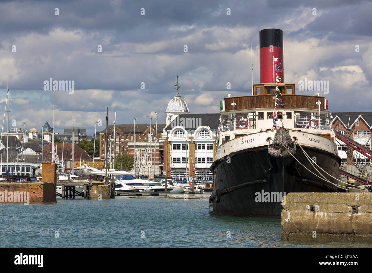 Il TSS T/T Calshot è un rimorchiatore gara costruita nel 1929 da Giovanni mi Thornycroft & Co in restauro in Southampton docks Foto Stock