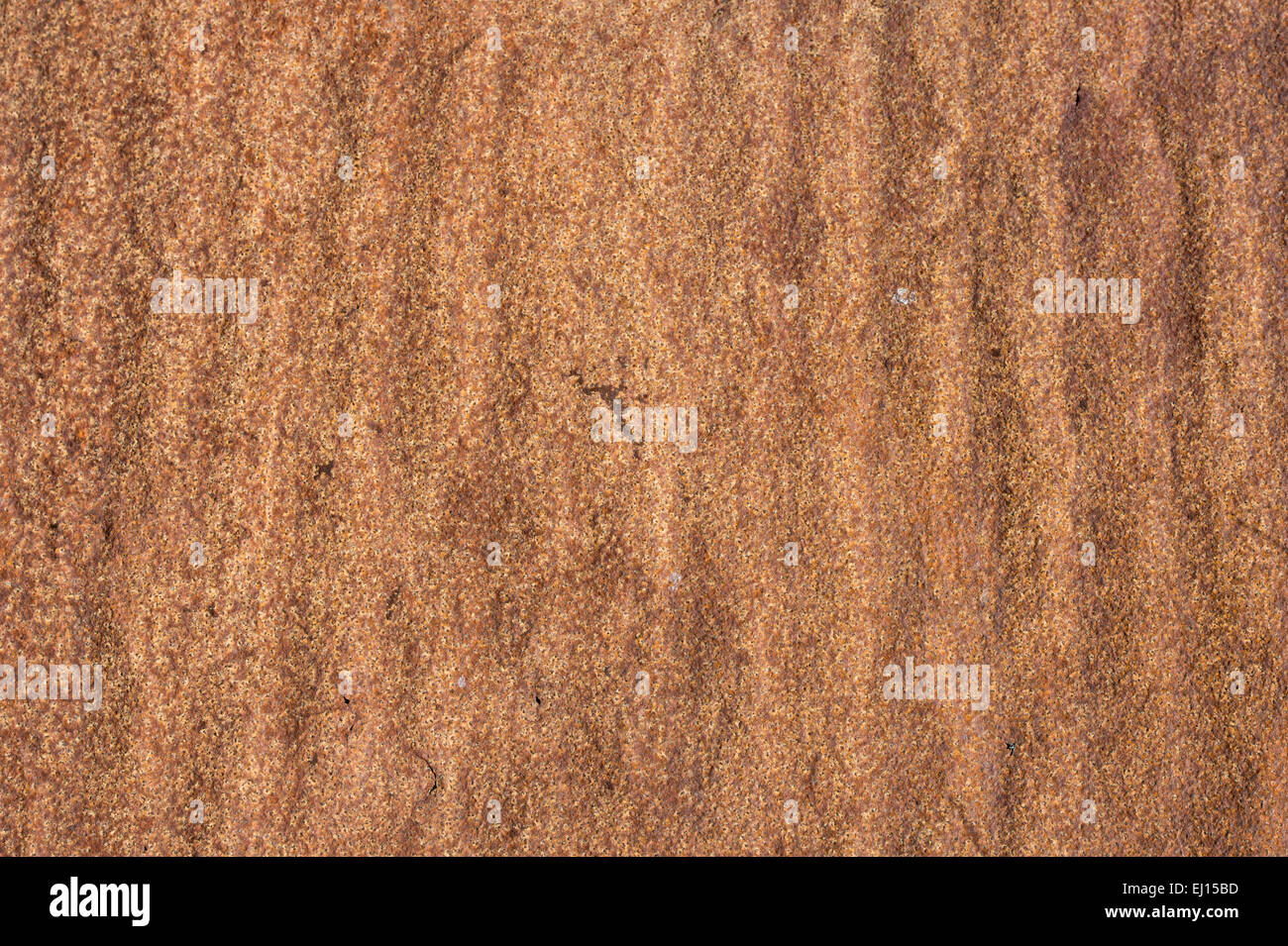 Vecchio arrugginito ondulato tetto di stagno. Scozia Foto Stock