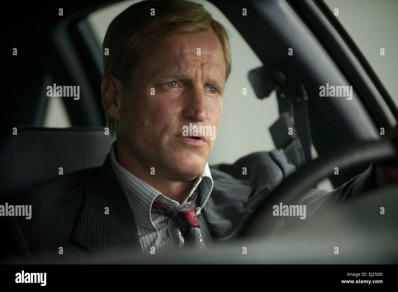 Vero Detective serie TV 2014 USA 2014 stagione 1, episodio 1 : la lunga e luminosa Dark Creato da : Nic Pizzolatto Direttore : Cary Fukunaga Woody Harrelson Foto Stock
