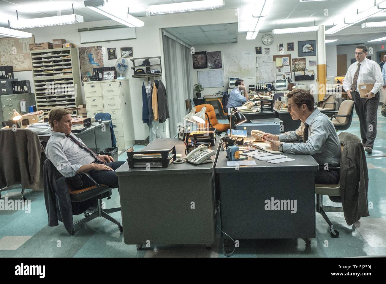 Vero Detective serie TV 2014 USA 2014 stagione 1, episodio 1 : la lunga e luminosa Dark Creato da : Nic Pizzolatto Direttore : Cary Fukunaga Matthew McConaughey, Woody Harrelson Foto Stock