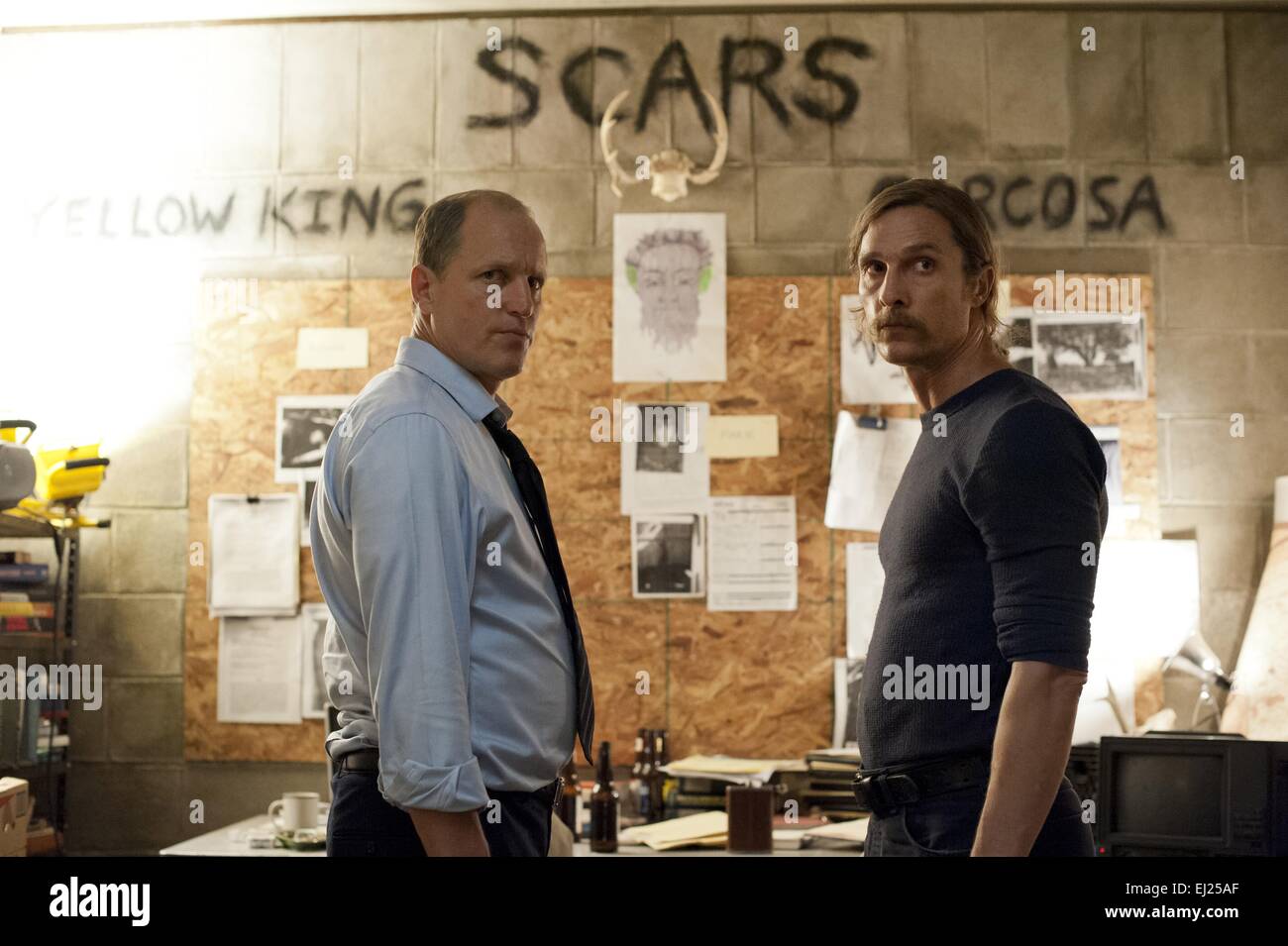 Vero Detective serie TV 2014 USA 2014 stagione 1, episodio 7 : Dopo aver passato Creato da : Nic Pizzolatto Direttore : Cary Fukunaga Woody Harrelson, Matthew McConaughey Foto Stock