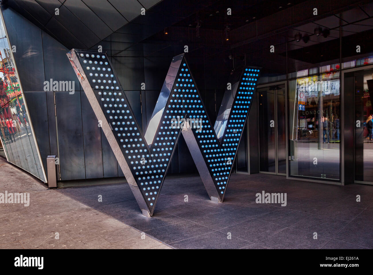 W Hotel Leicester Square Londra Inghilterra. Foto Stock