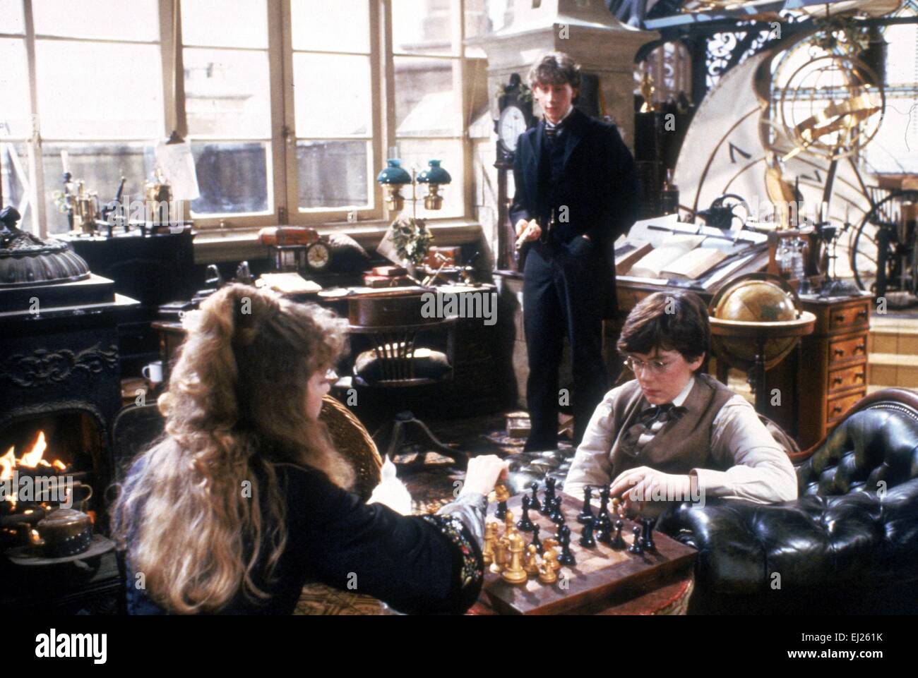 Giovani Sherlock Holmes Anno : 1985 USA Direttore : Barry Levinson Sophie Ward, Nicholas Rowe, Alan Cox Foto Stock