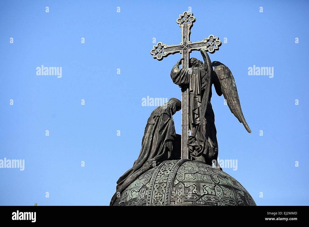 Russia - Velikiy Novgorod: il monumento in bronzo per il millennio della Russia,frammento del secondo registro scultoreo Foto Stock