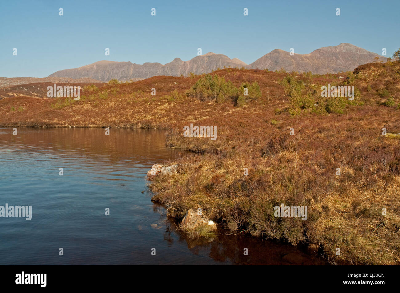 Loch Leitir Easaidh e la gamma Quinag Foto Stock