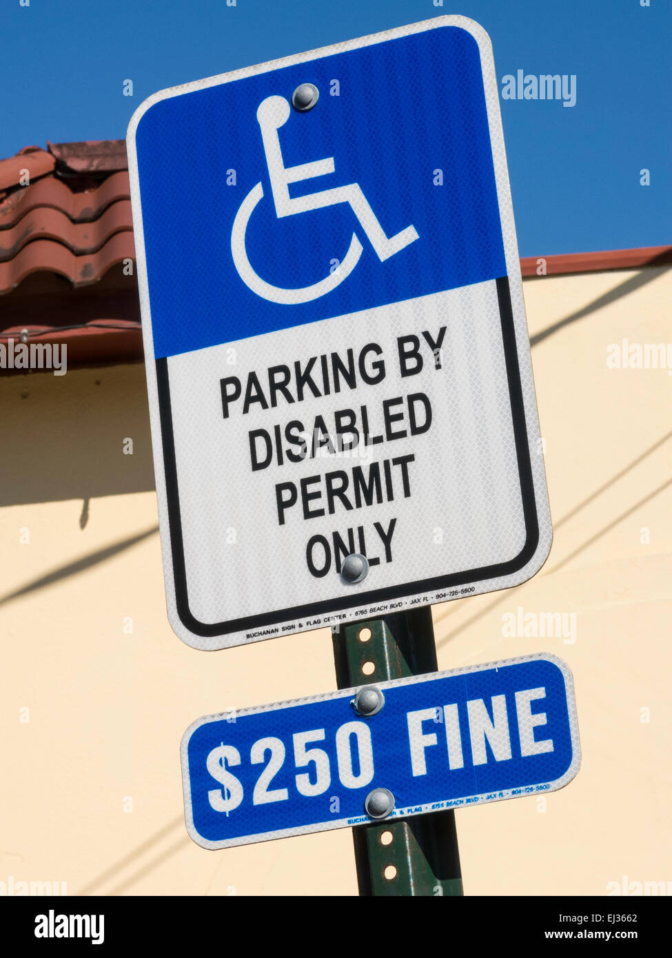 Permesso di disabili Parcheggio solo segno, Sant'Agostino, Florida Foto Stock