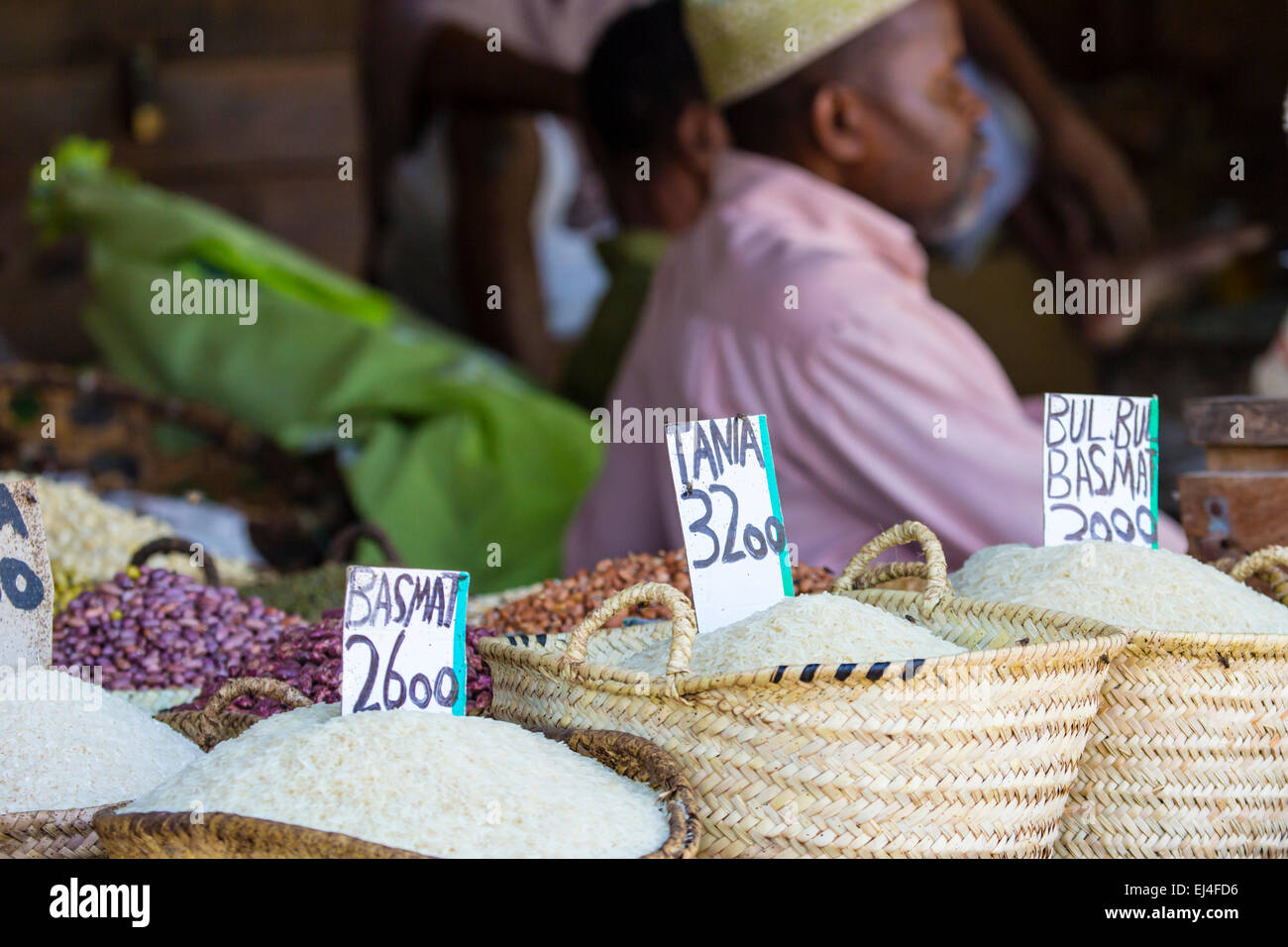 Tradizionale mercato alimentare a Zanzibar, Africa. Foto Stock