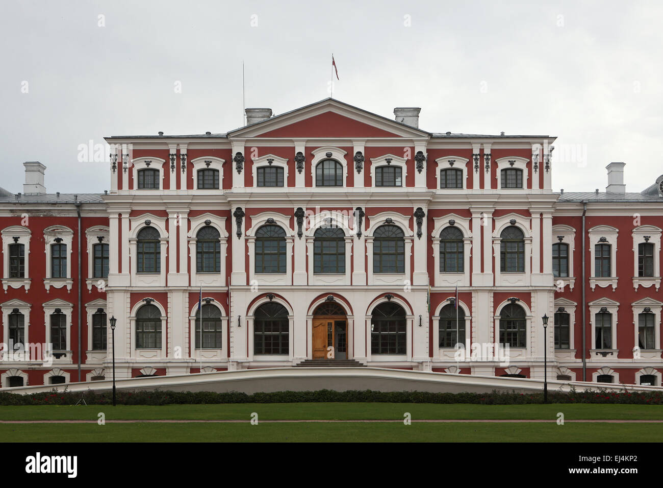 Jelgava Palace conosciuto anche come Palazzo Mitava progettato dal russo Barocco architetto Bartolomeo Rastrelli in Jelgava, Lettonia. Foto Stock