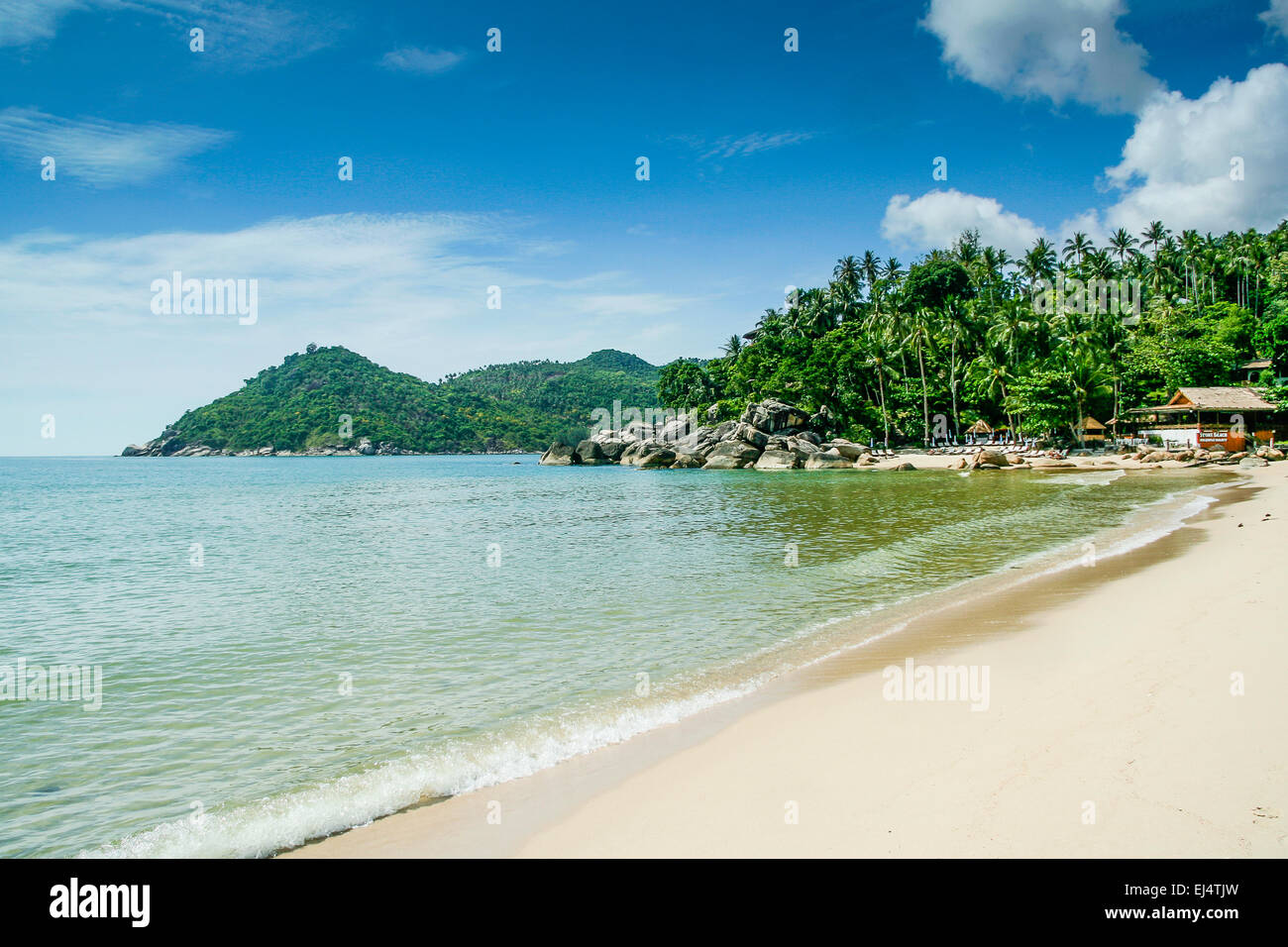 Ko Pha Ngan, Thailandia. Spiaggia tropicale idilliaco su Ko Pha Ngan isola. Foto Stock