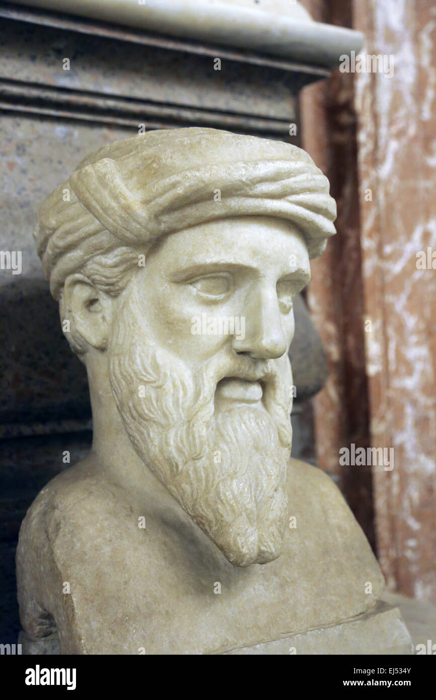 Busto di Greco filosofo e matematico Pitagora (570BC-495BC) di Samos nei Musei Capitolini. Roma. L'Italia. Foto Stock