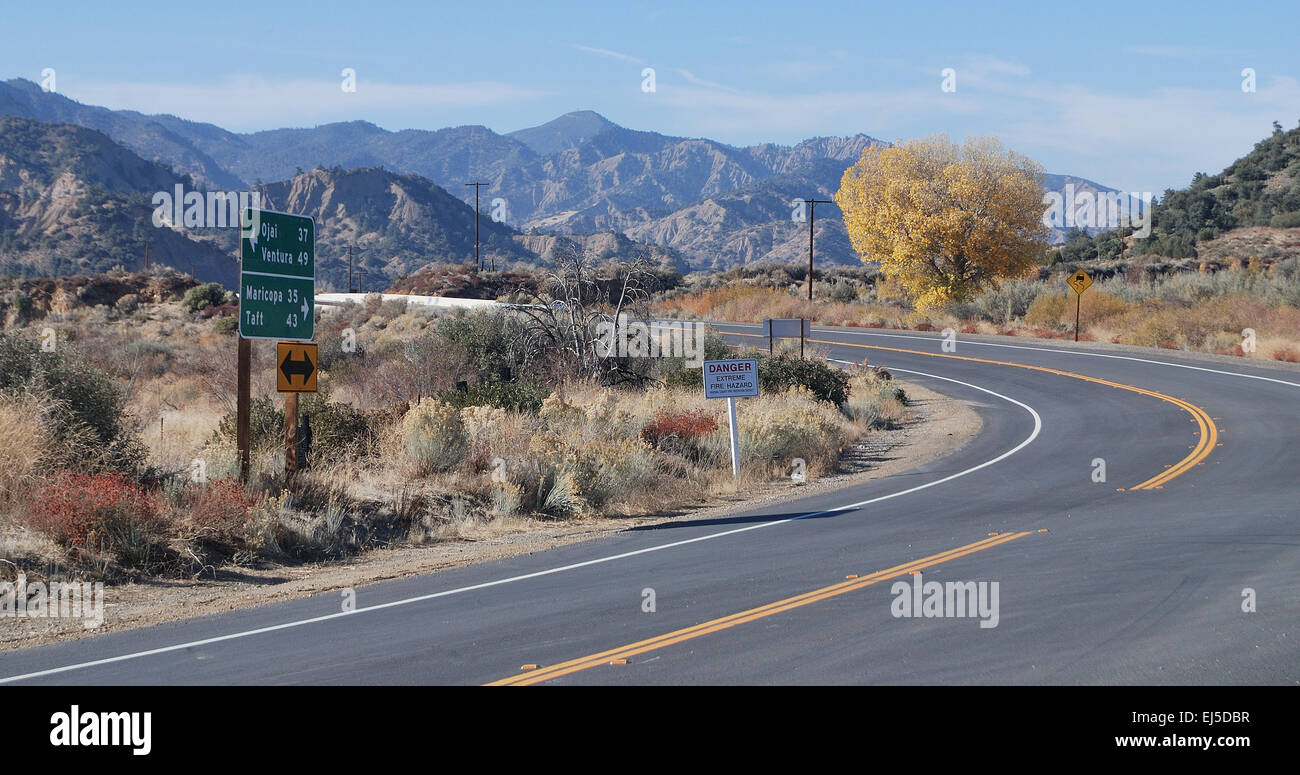 Intersezione vicino a Frazier Park, California. Foto Stock