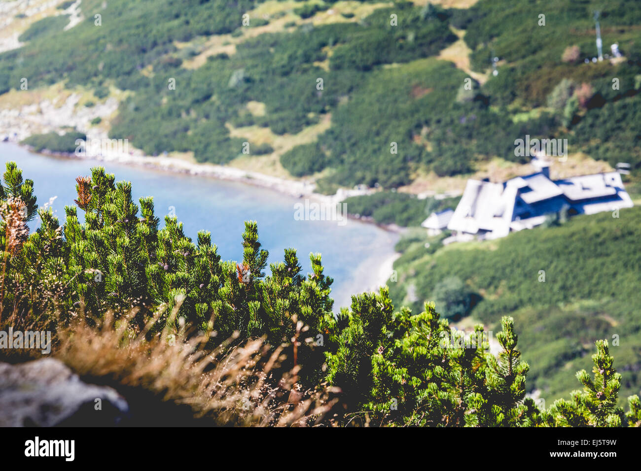 Lago di montagna in 5 laghi della valle di Tatra, Polonia. Foto Stock