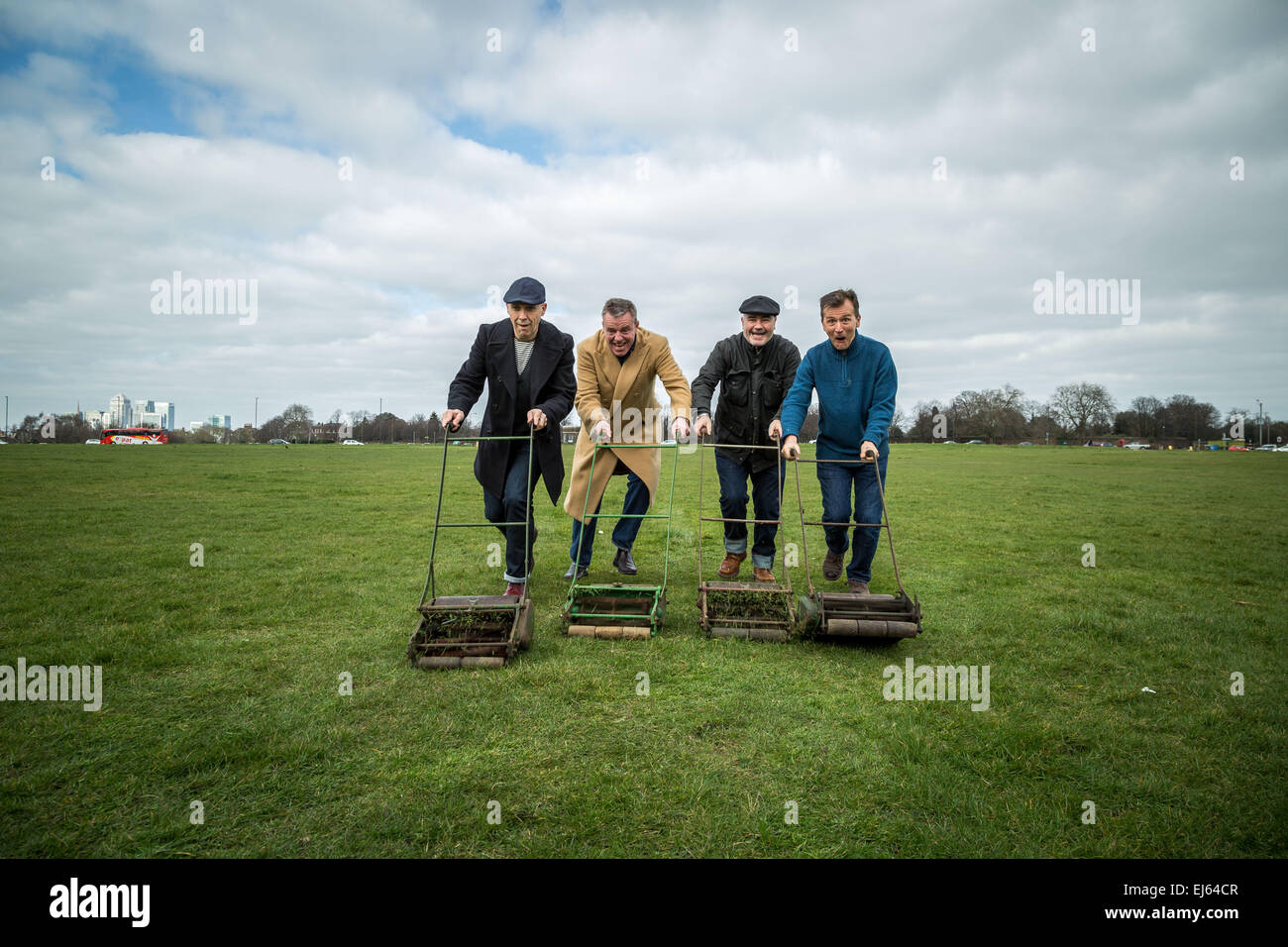 Londra, Regno Unito. Xxii marzo, 2015. Madness band photocall per Festival OnBlackheath Credito: Guy Corbishley/Alamy Live News Foto Stock