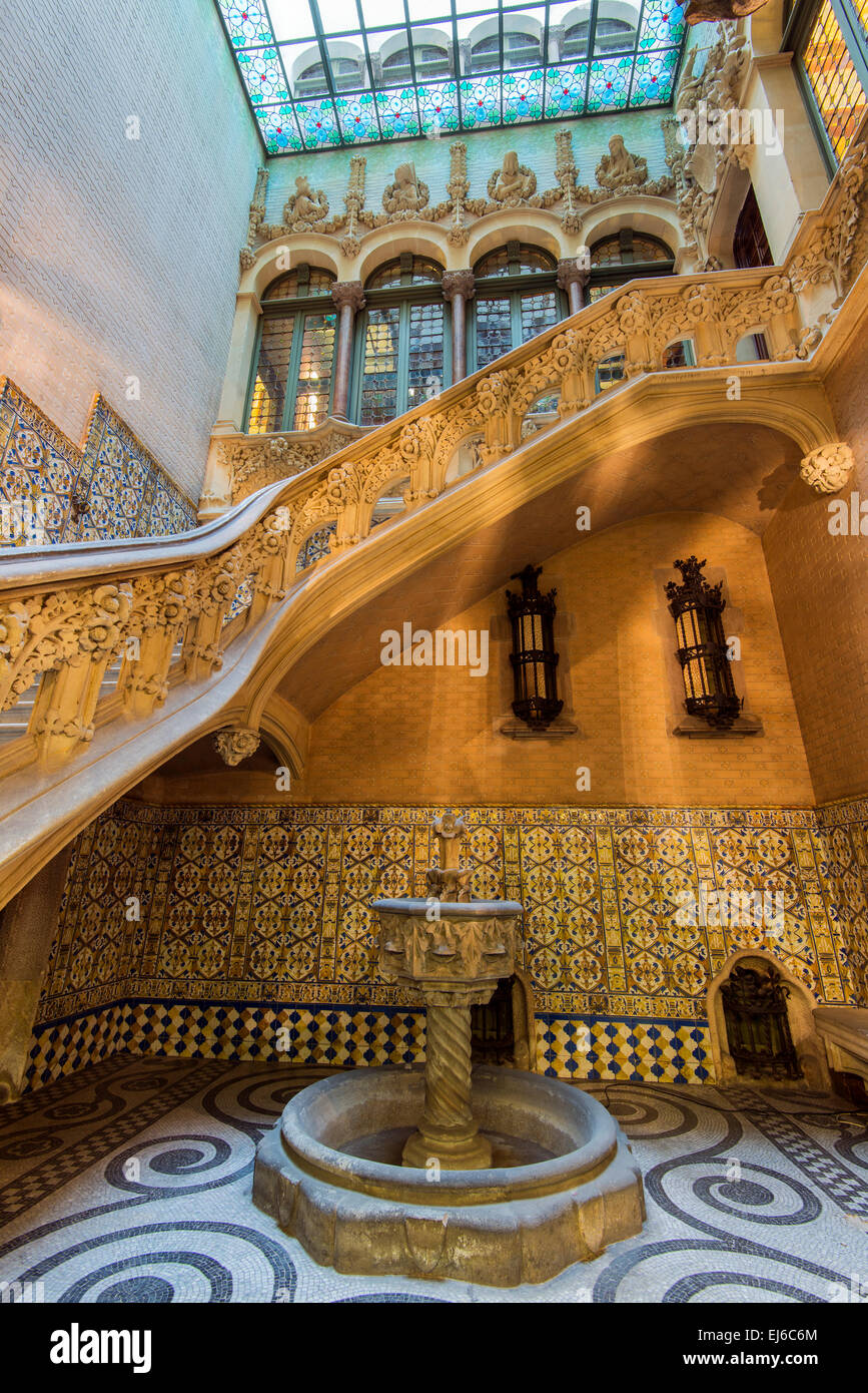 Vista interna del Palau del Baro de Quadras, Barcellona, in Catalogna, Spagna Foto Stock