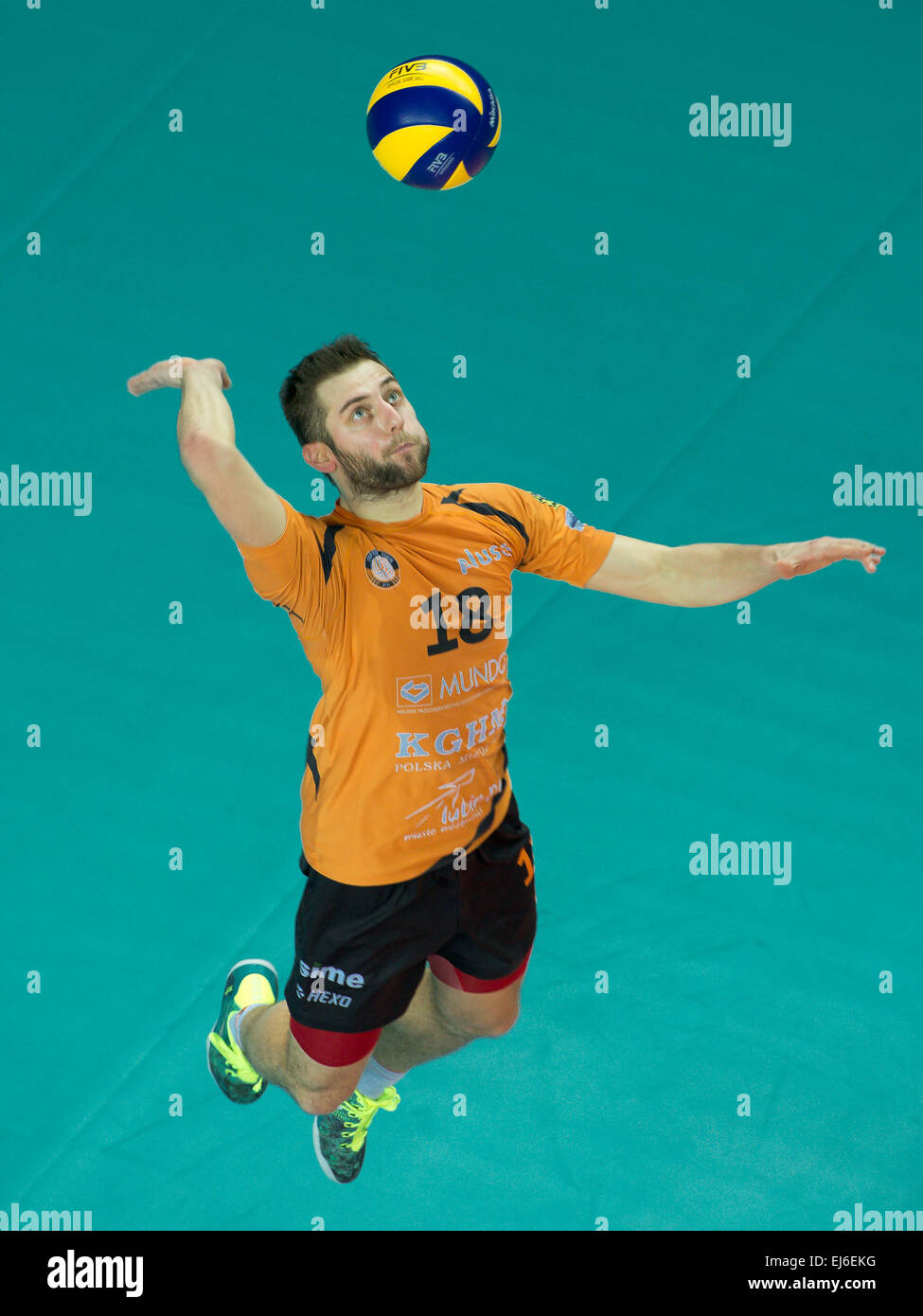 Grzegorz Lomacz in azione durante il match PlusLiga nella pallavolo tra Cuprum Lubin - Effector Foto Stock