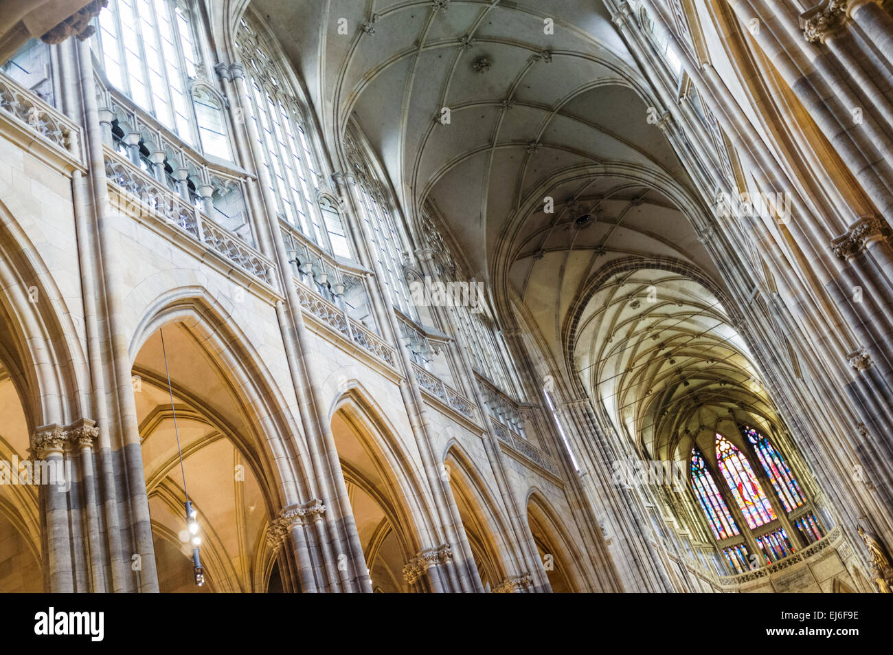 Interno della cattedrale di San Vito, Praga, Repubblica Ceca Foto Stock