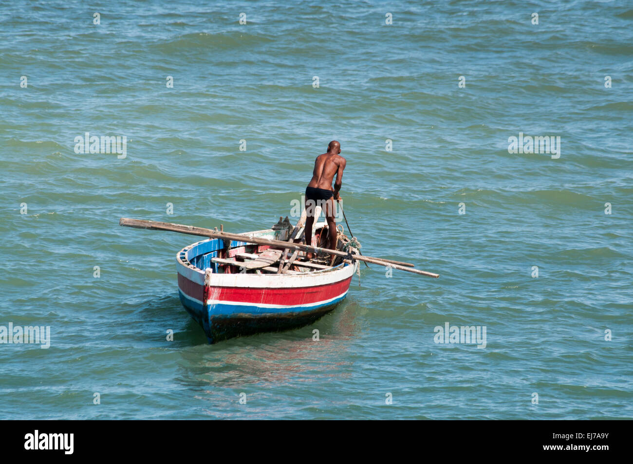 Nell'isola dei Caraibi Grenada c'è ancora un po' di pesca con metodi tradizionali. Foto Stock